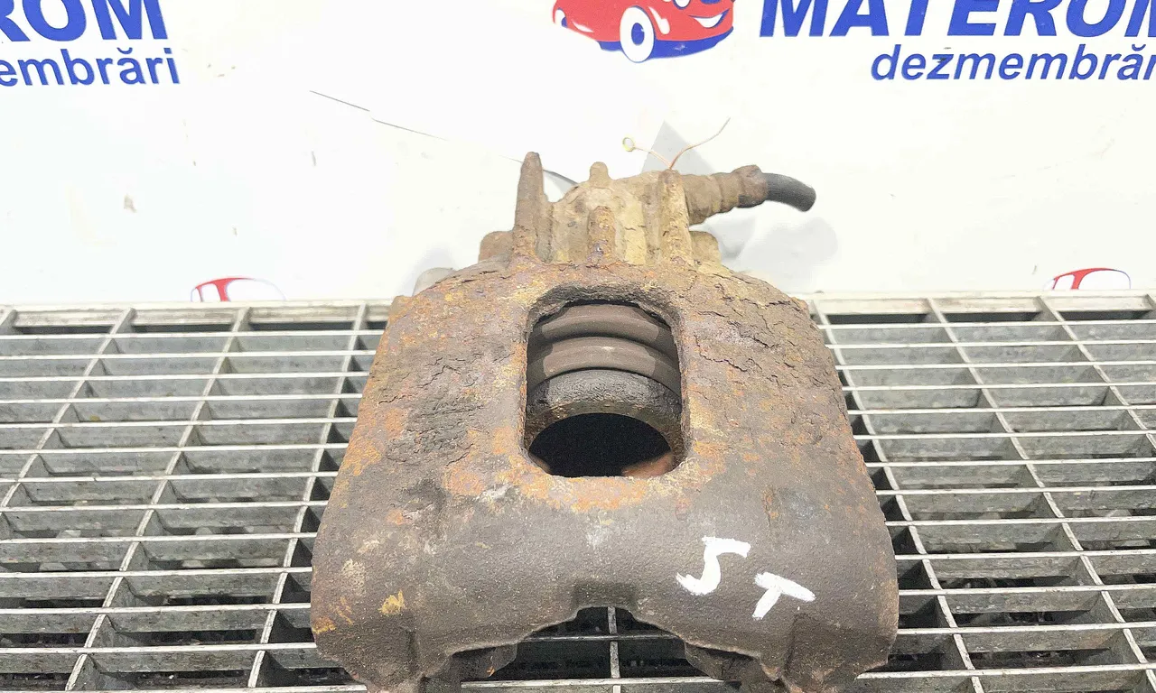ETRIER FATA STANGA FORD FOCUS I 1998-2009