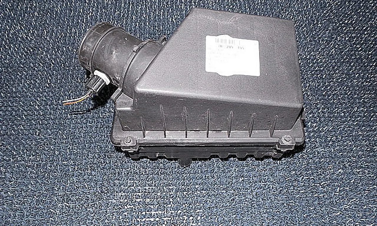 CARCASA FILTRU AER FORD FOCUS I 1999-2007