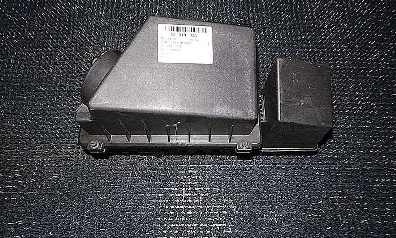 CARCASA FILTRU AER FORD FOCUS I 1999-2007