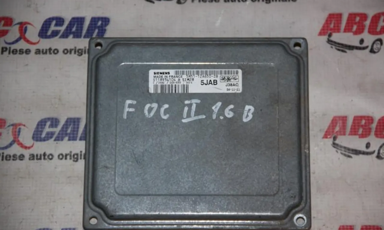 Calculator motor FORD FOCUS II 2004-2012