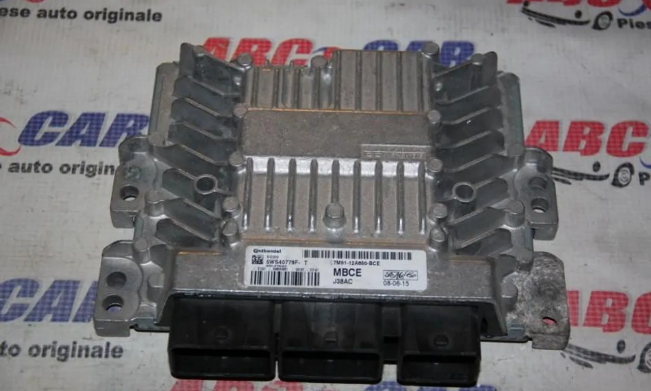 Calculator motor FORD FOCUS II 2004-2012