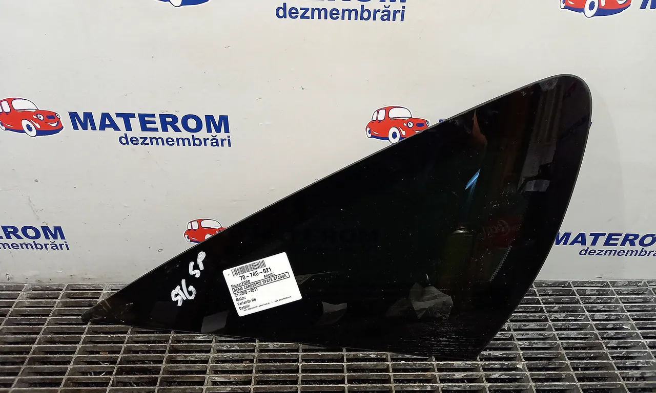 GEAM CAROSERIE SPATE STANGA FORD FOCUS II 2004-2013