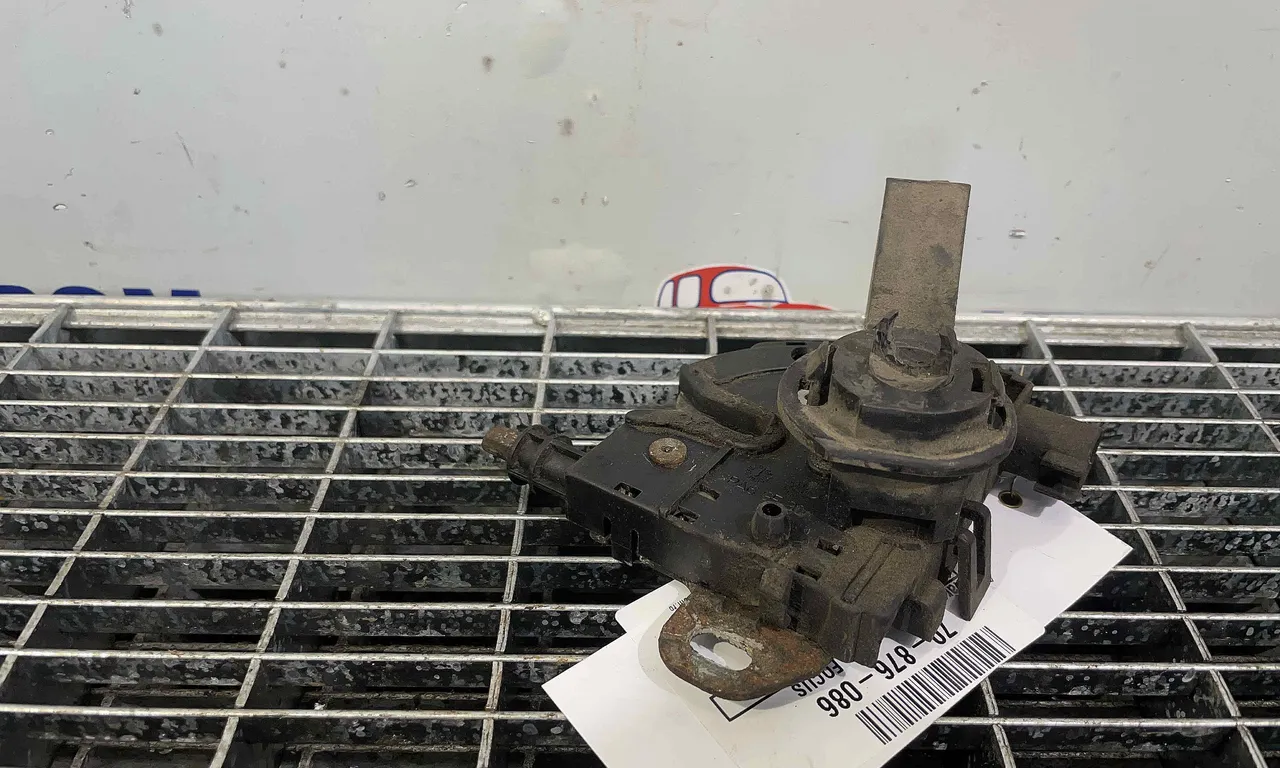 INCUIETOARE CAPOTA FATA FORD FOCUS II 2004-2013