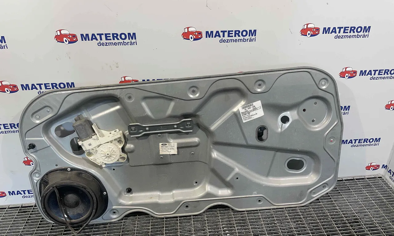 MACARA USA FATA DREAPTA FORD FOCUS II 2004-2013