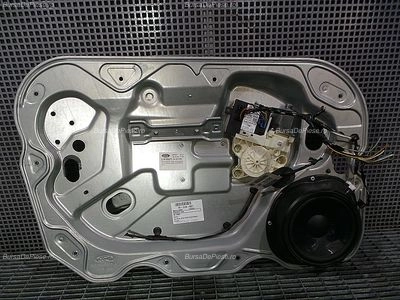 MACARA USA FATA STANGA FORD FOCUS II 2004-2013, vedere frontata