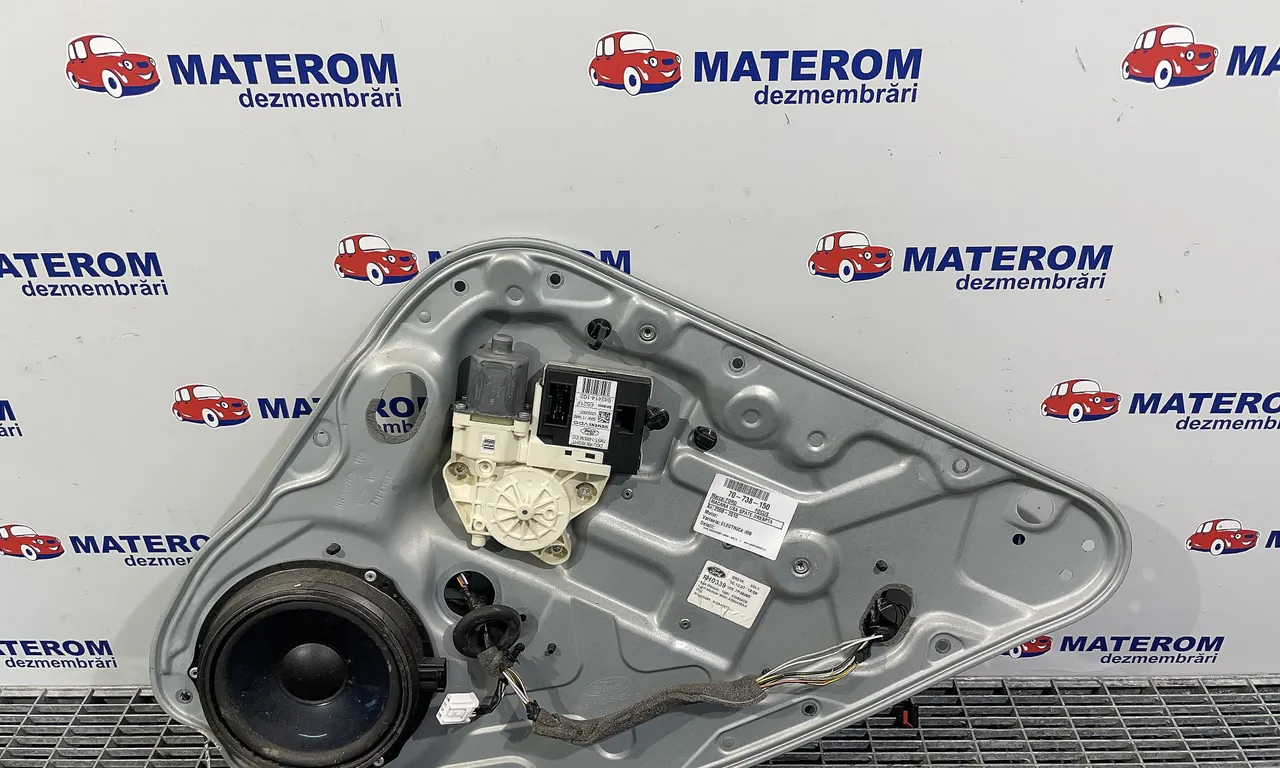 MACARA USA SPATE DREAPTA FORD FOCUS II 2004-2013