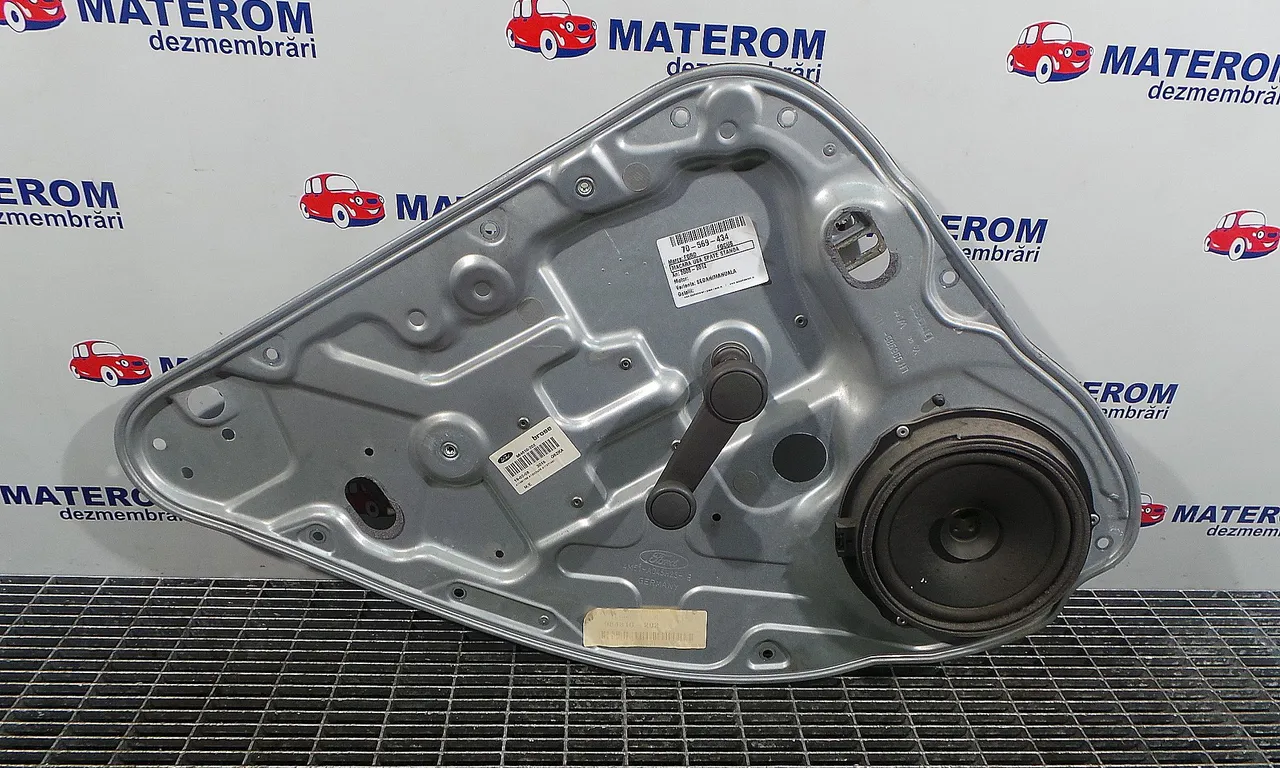 MACARA USA SPATE STANGA FORD FOCUS II 2004-2013