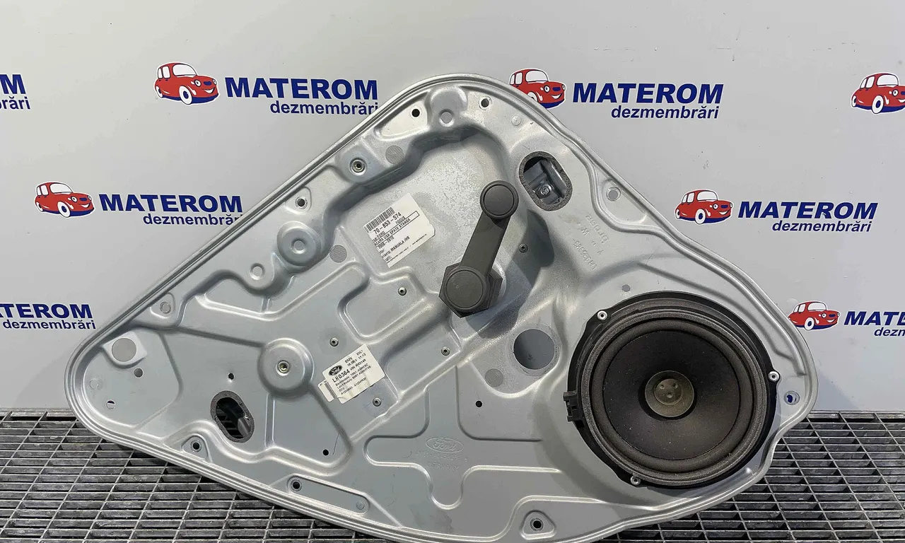 MACARA USA SPATE STANGA FORD FOCUS II 2004-2013