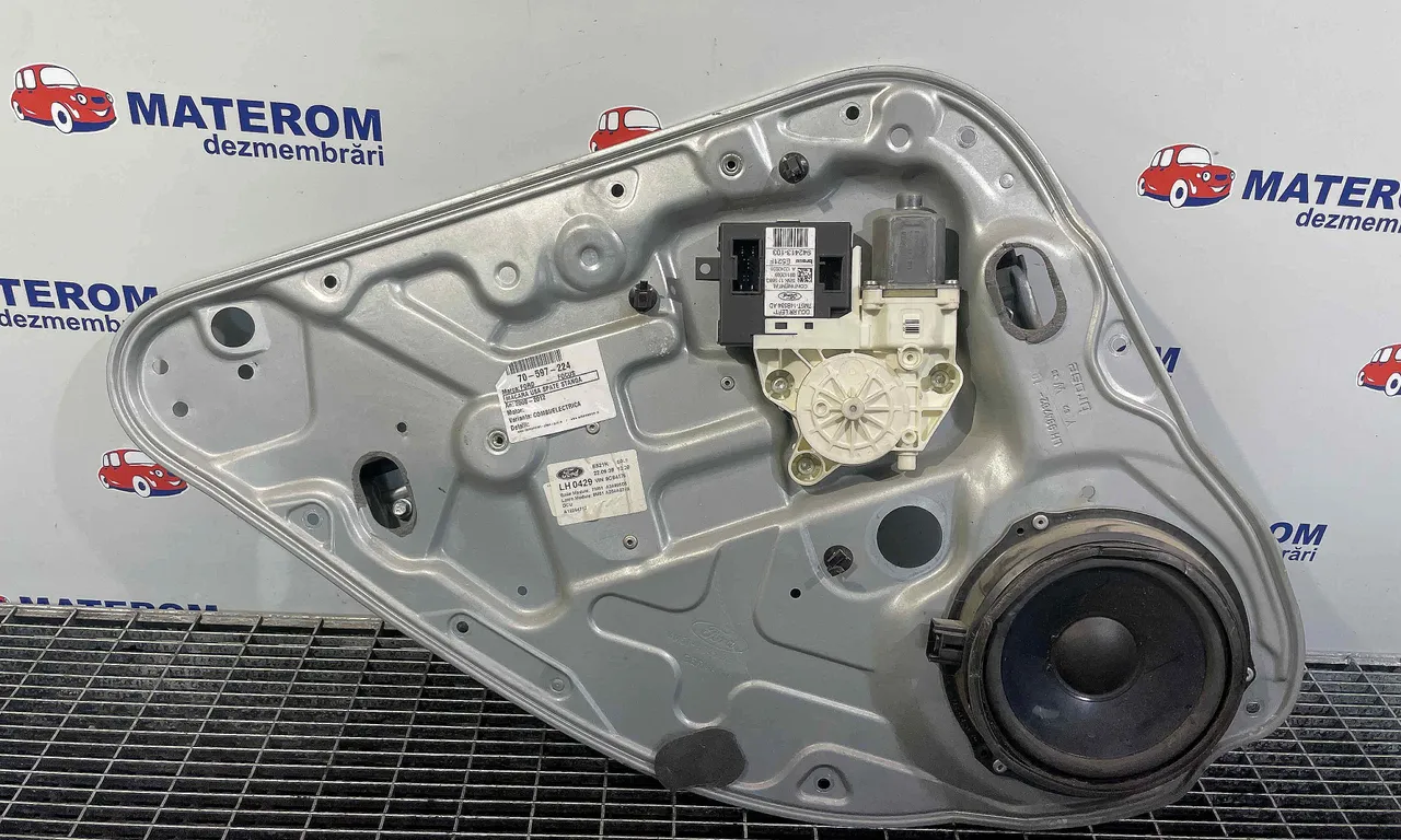 MACARA USA SPATE STANGA FORD FOCUS II 2004-2013