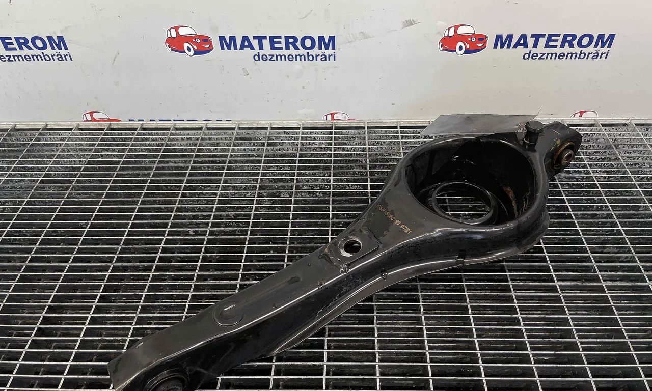 BRAT SPATE INFERIOR DREAPTA FORD FOCUS II 2004-2013