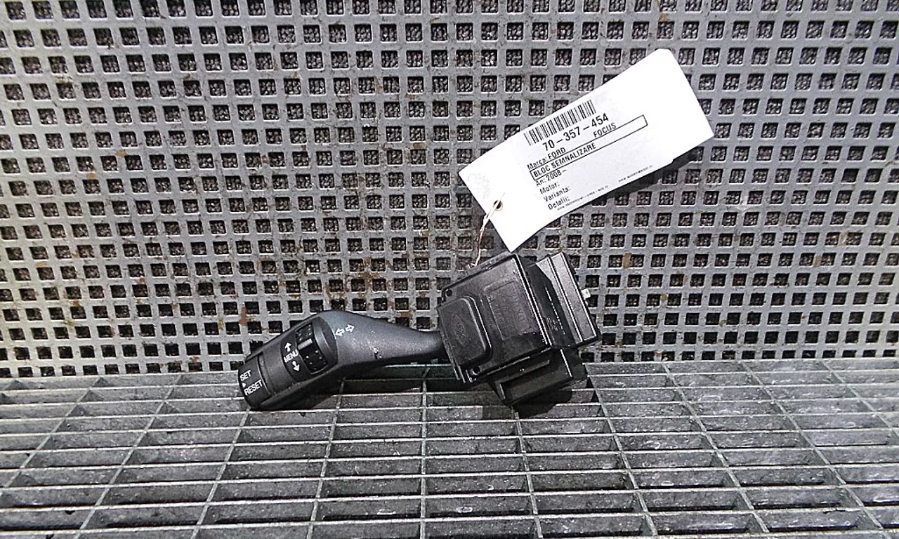 BLOC SEMNALIZARE FORD FOCUS II 2004-2013