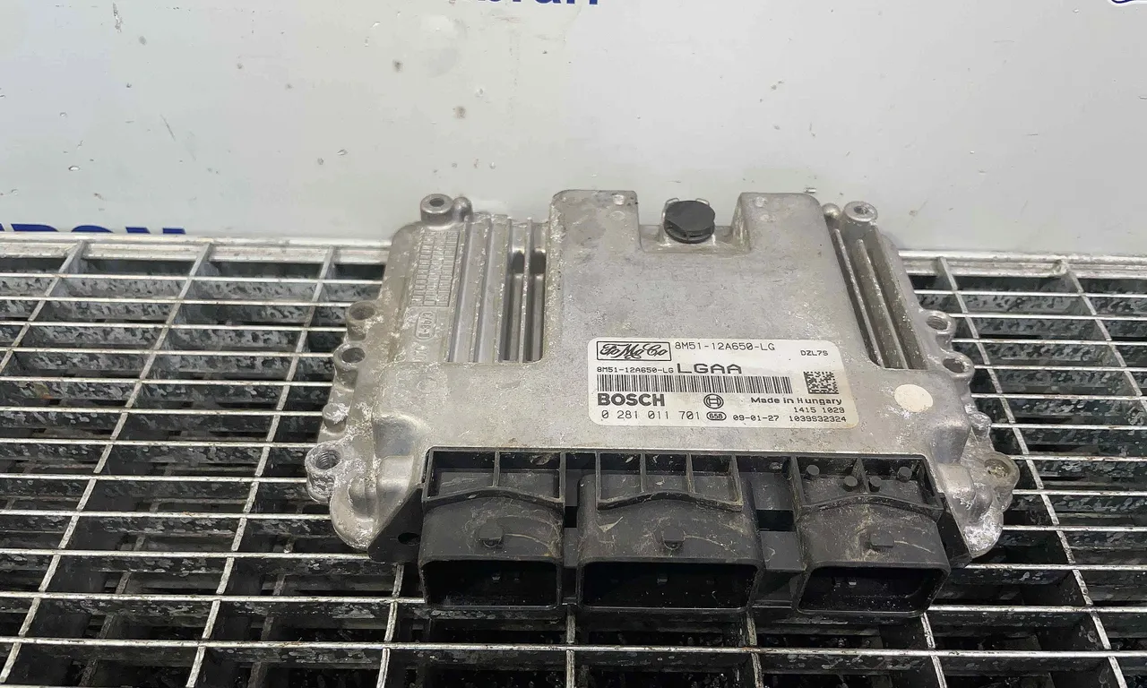 CALCULATOR MOTOR FORD FOCUS II 2004-2013