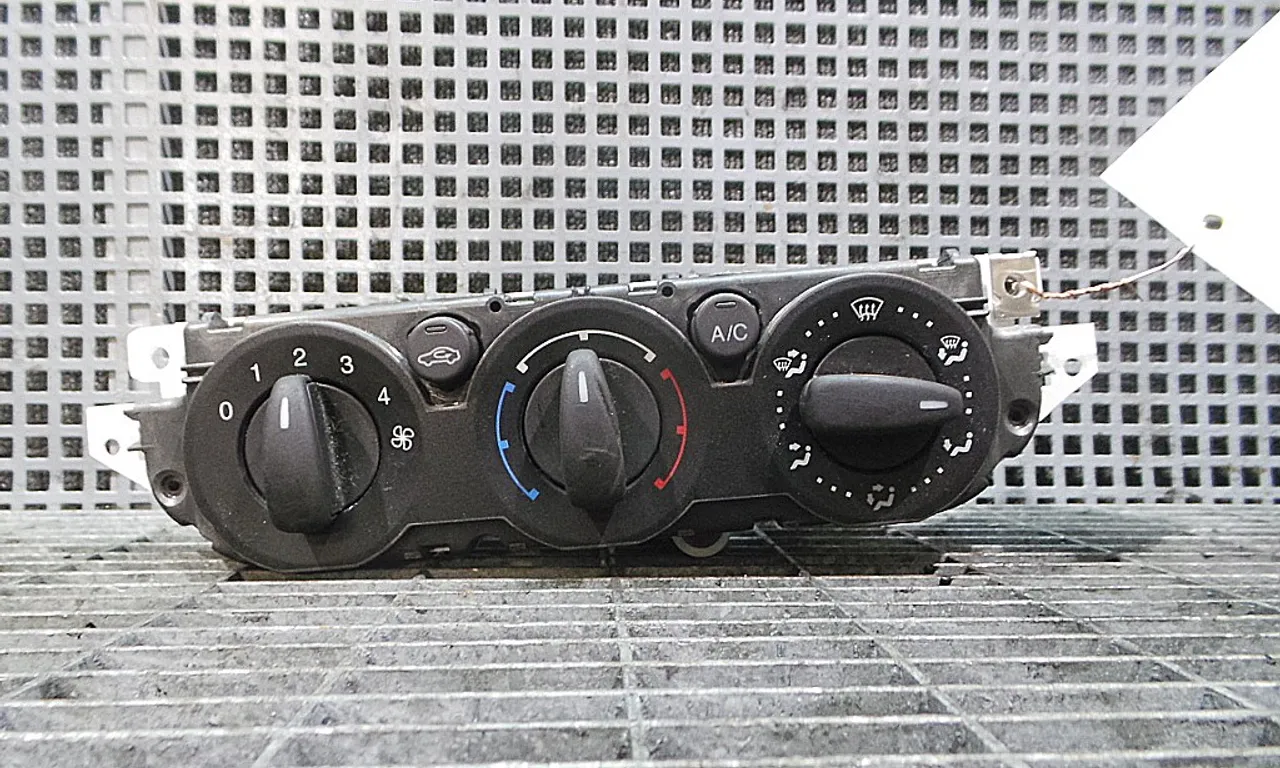 TABLOU COMANDA INCALZIRE FORD FOCUS II 2004-2013