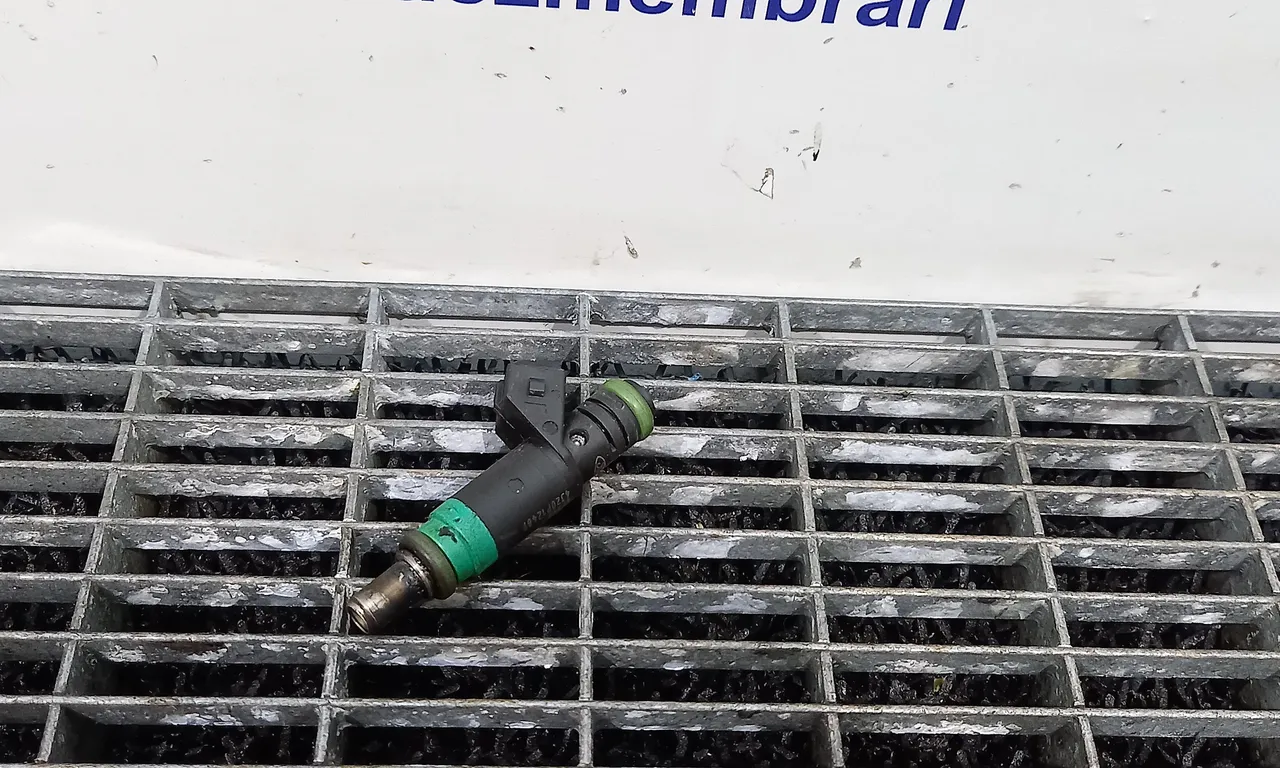 INJECTOR FORD FOCUS II 2004-2013