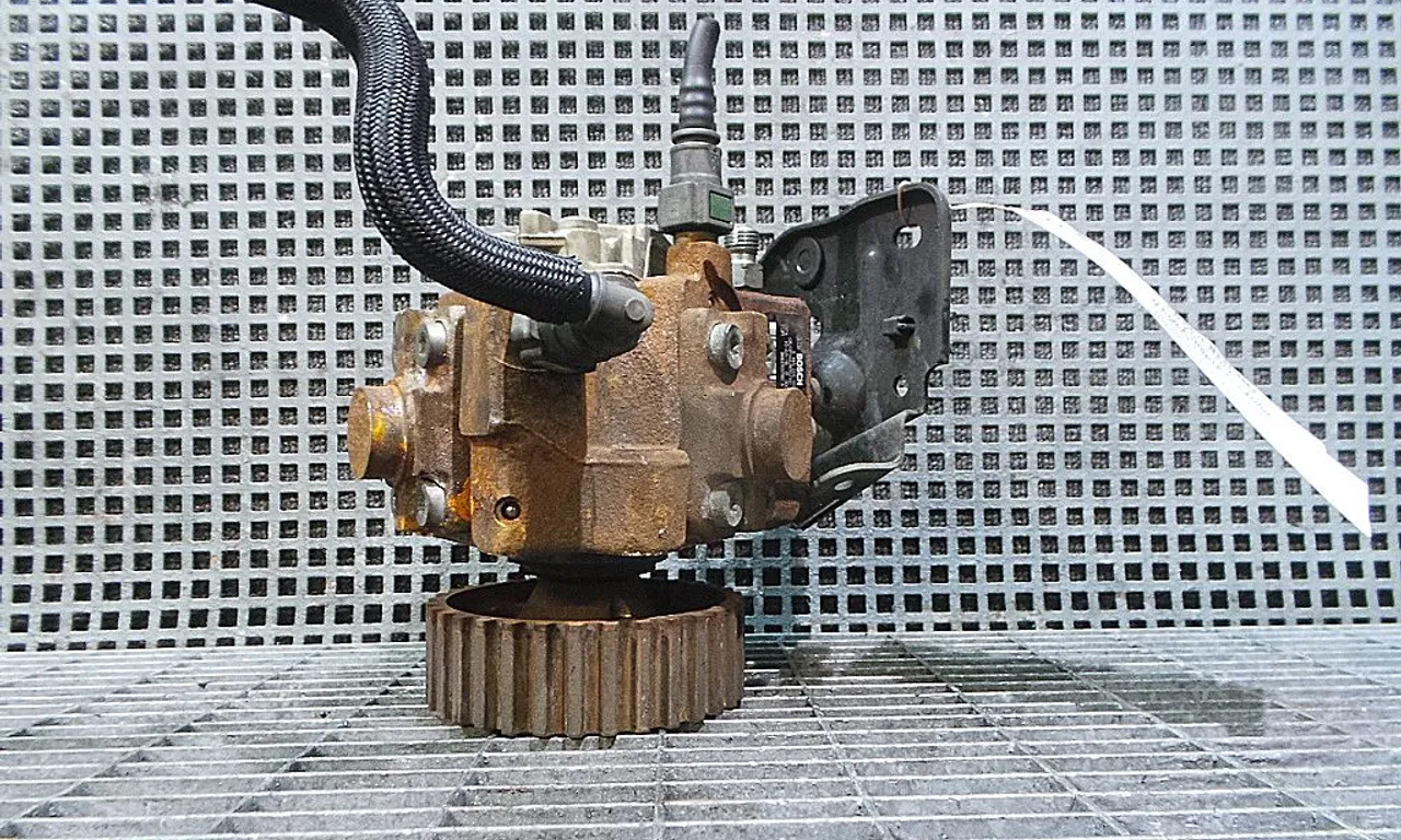 POMPA INALTA PRESIUNE FORD FOCUS II 2004-2013