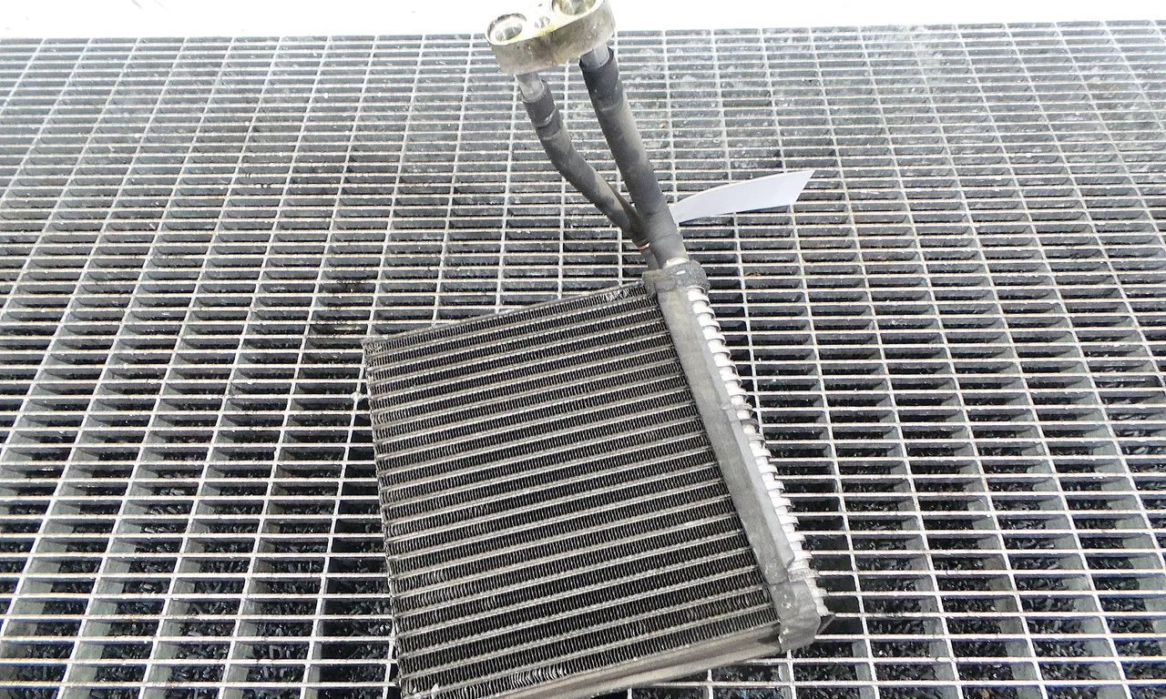 RADIATOR CLIMA FORD FOCUS II 2004-2013