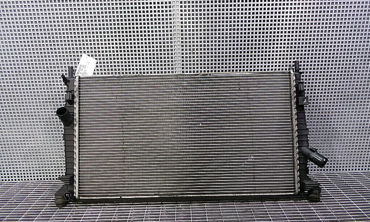 RADIATOR MOTOR FORD FOCUS II 2004-2013