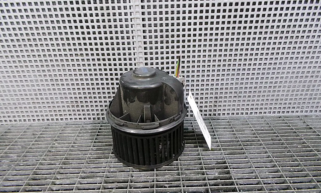 VENTILATOR INCALZIRE FORD FOCUS II 2004-2013