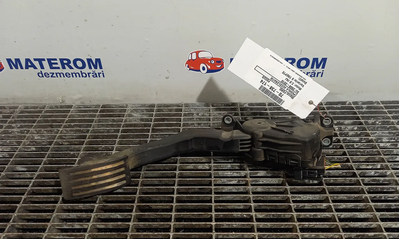 PEDALA ACCELERATIE FORD FOCUS II 2004-2013