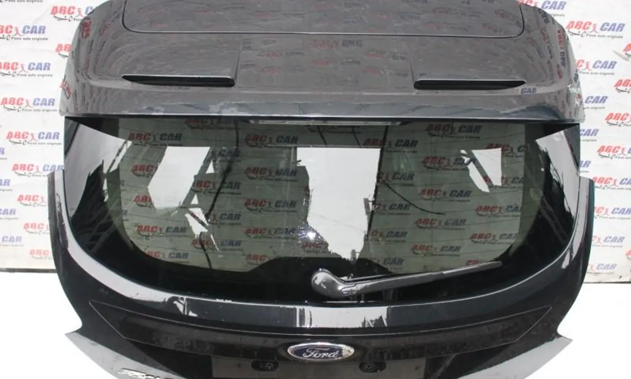 Haion cu luneta si eleron FORD FOCUS III 2010-2020