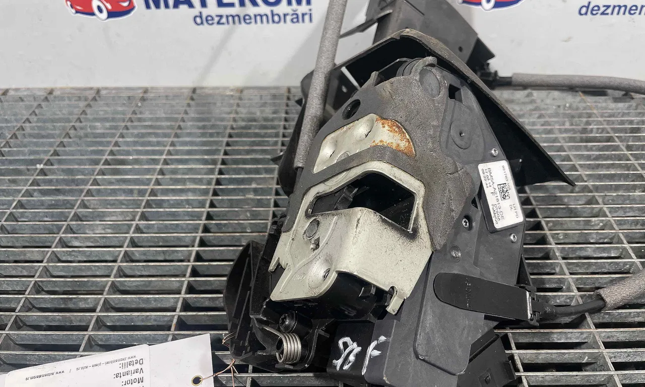 INCUIETOARE USA FATA STANGA FORD FOCUS III 2010-2020
