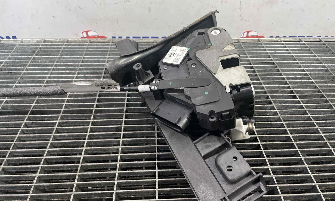 INCUIETOARE USA SPATE DREAPTA FORD FOCUS III 2010-2020