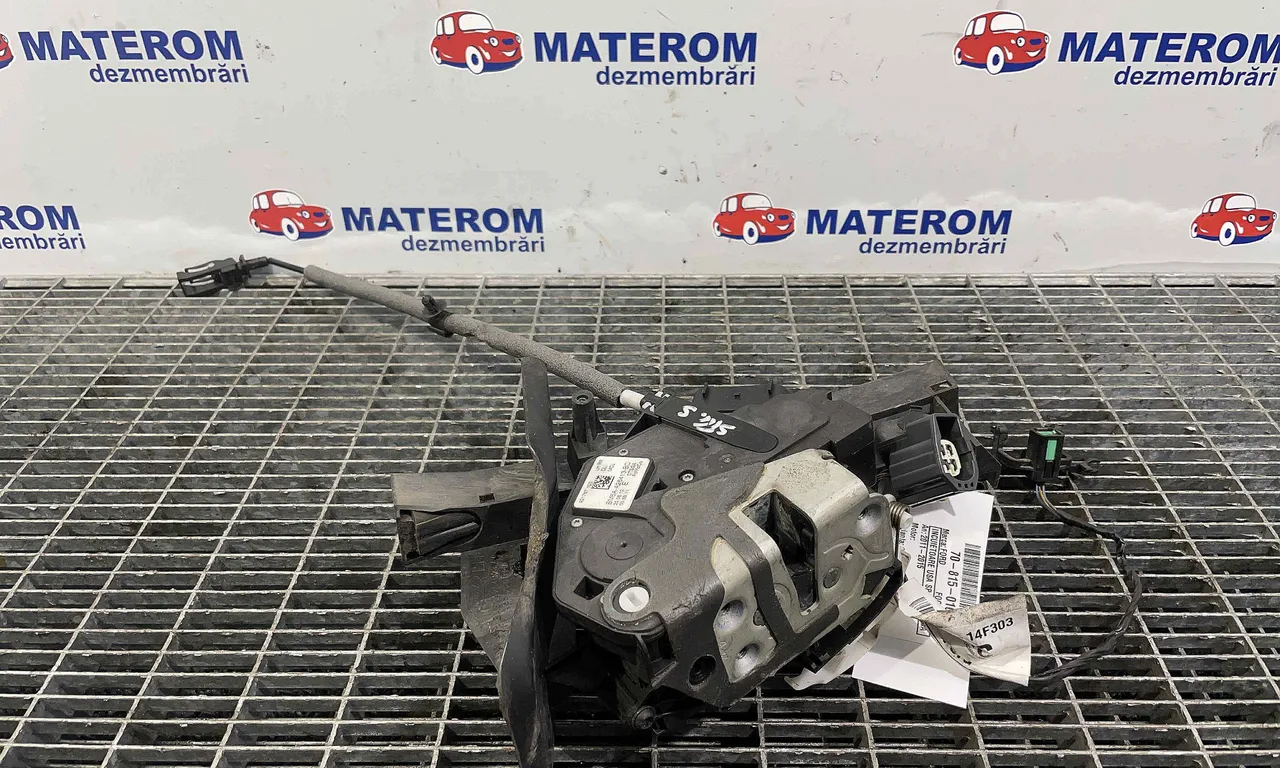 INCUIETOARE USA SPATE STANGA FORD FOCUS III 2010-2020