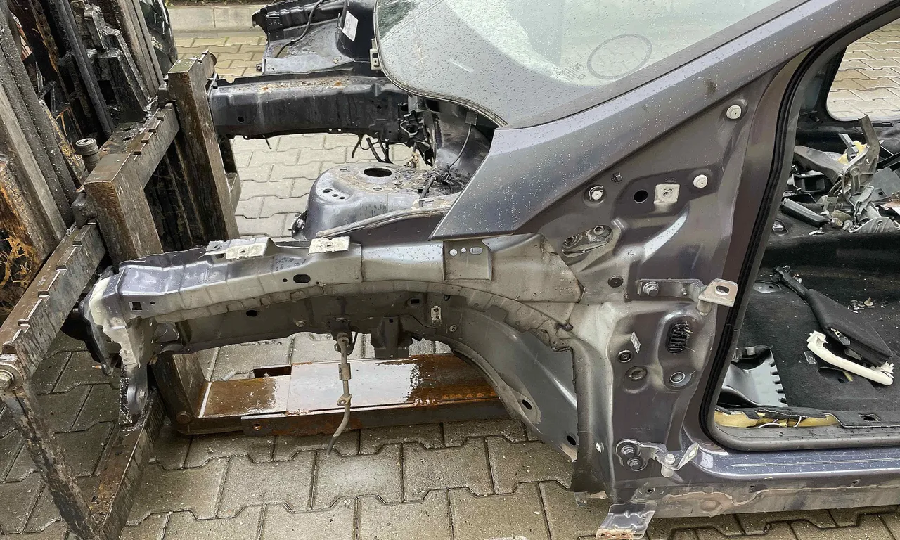 LONJERON STANGA FORD FOCUS III 2010-2020