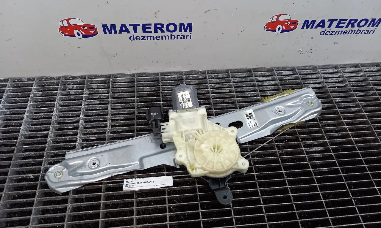 MACARA USA SPATE STANGA FORD FOCUS III 2010-2020
