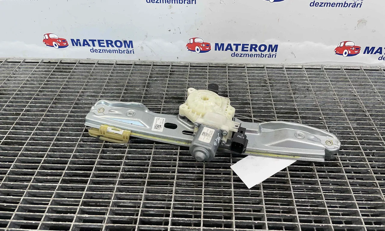 MACARA USA SPATE STANGA FORD FOCUS III 2010-2020