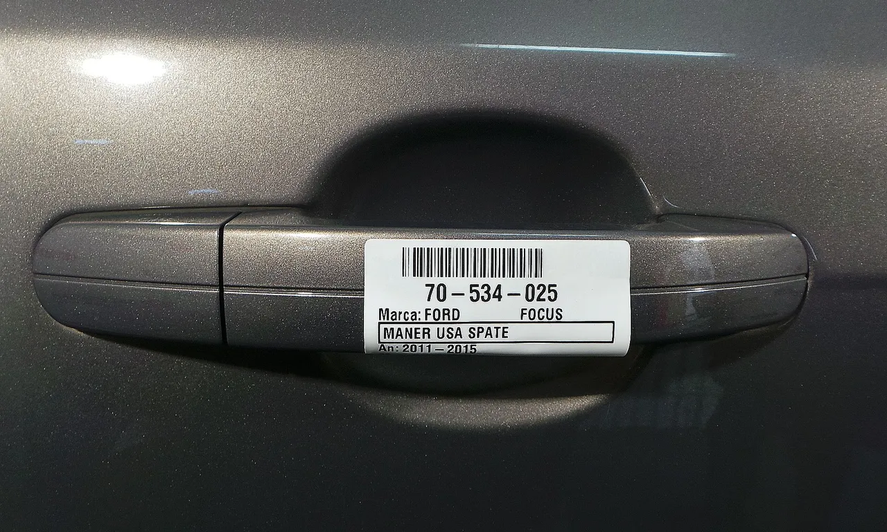 MANER USA SPATE DREAPTA FORD FOCUS III 2010-2020