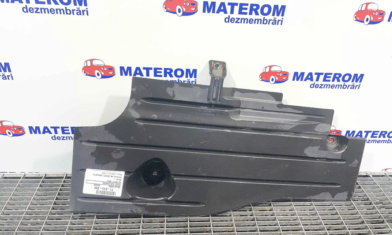 SCUT SUB MASINA FORD FOCUS III 2010-2020
