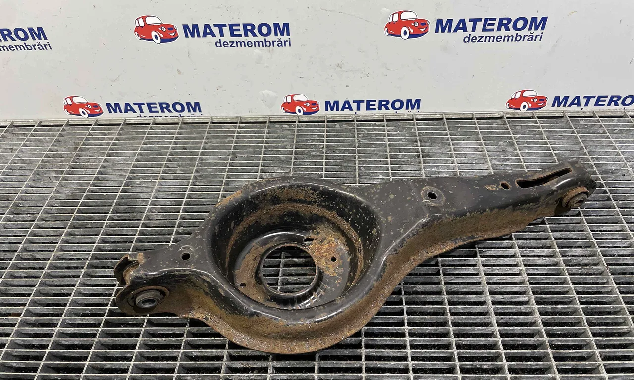 BRAT SPATE INFERIOR DREAPTA FORD FOCUS III 2010-2020
