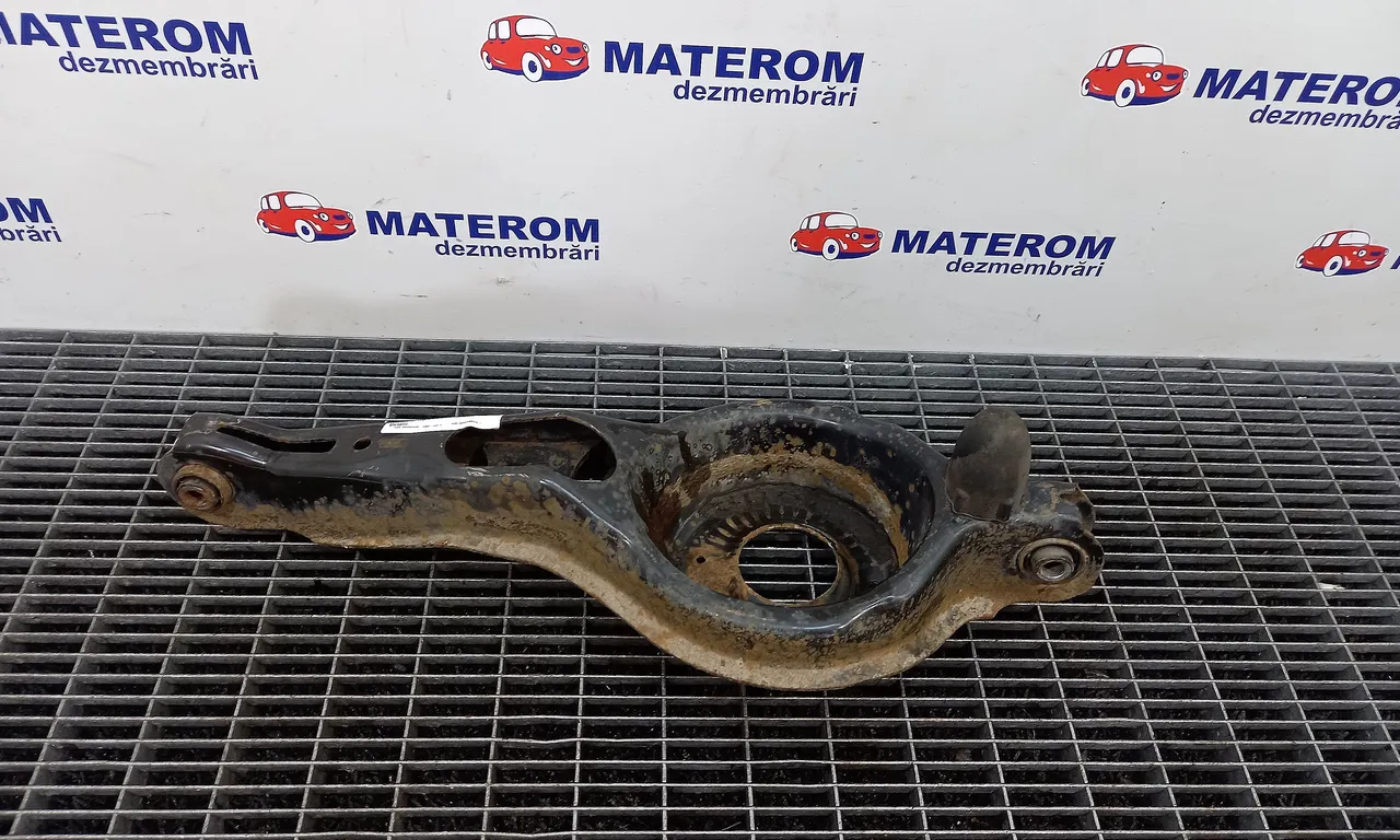 BRAT SPATE INFERIOR STANGA FORD FOCUS III 2010-2020