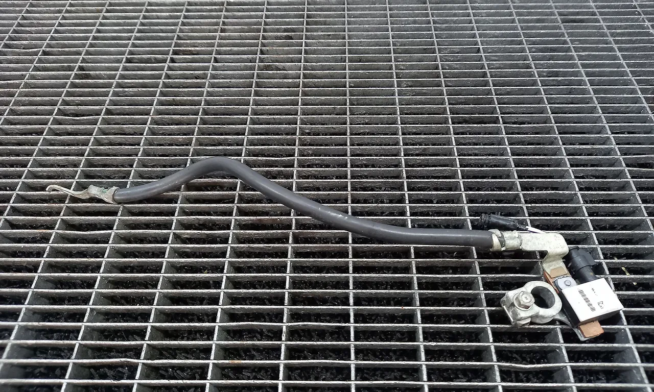 BORNA ACUMULATOR FORD FOCUS III 2010-2020