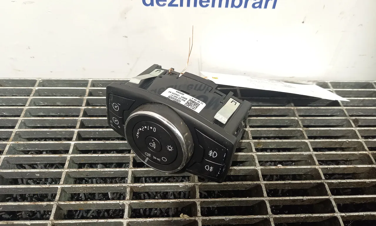 INTRERUPATOR LUMINI FORD FOCUS III 2010-2020