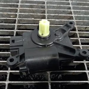 MOTORAS CLAPETA INCALZIRE