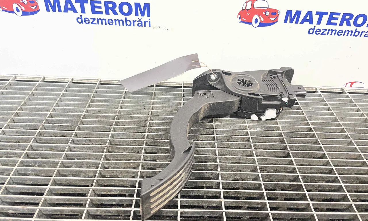 PEDALA ACCELERATIE FORD FOCUS III 2010-2020