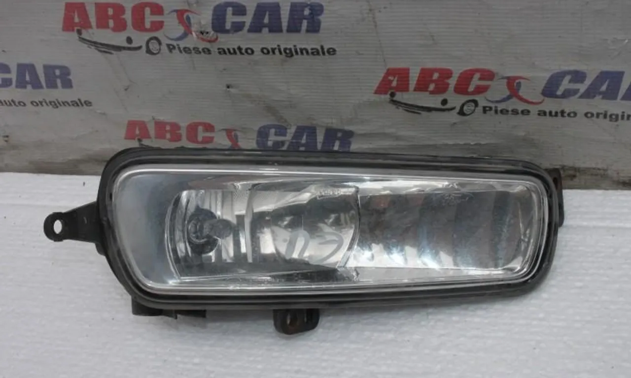 Proiector ceata dreapta FORD FOCUS III 2010-2020