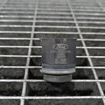 SENZOR PARCARE SPATE FORD FOCUS III 1.6 EcoBoost 2010-2020 oe-CJ5T15K859AAW, vedere laterala