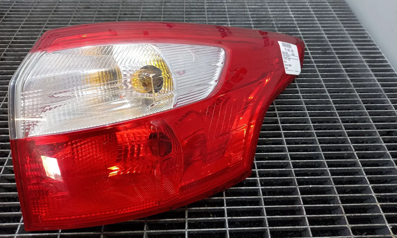 STOP DREAPTA FORD FOCUS III 2010-2020
