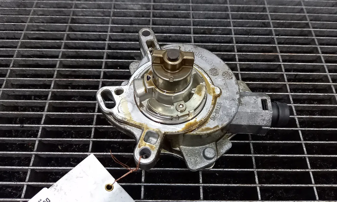 POMPA VACUUM FORD FOCUS III 2010-2020
