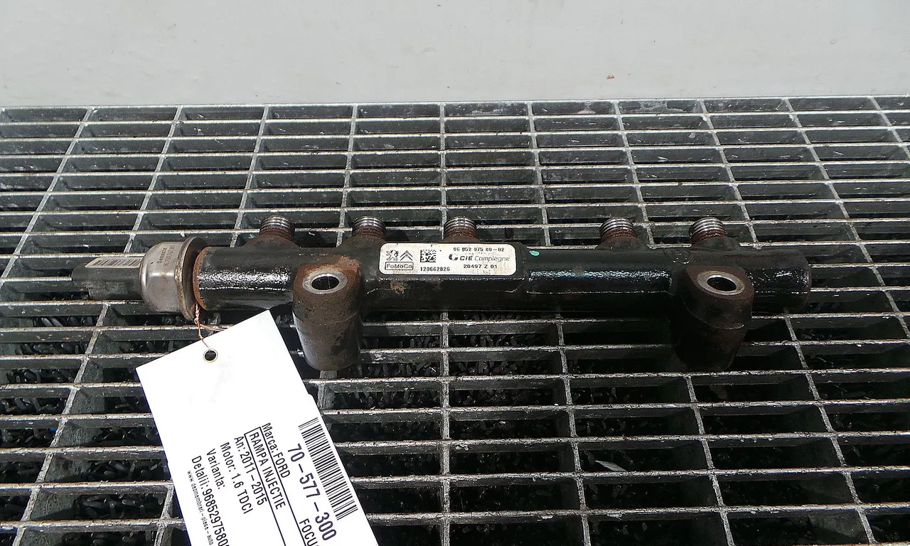 RAMPA INJECTIE FORD FOCUS III 2010-2020