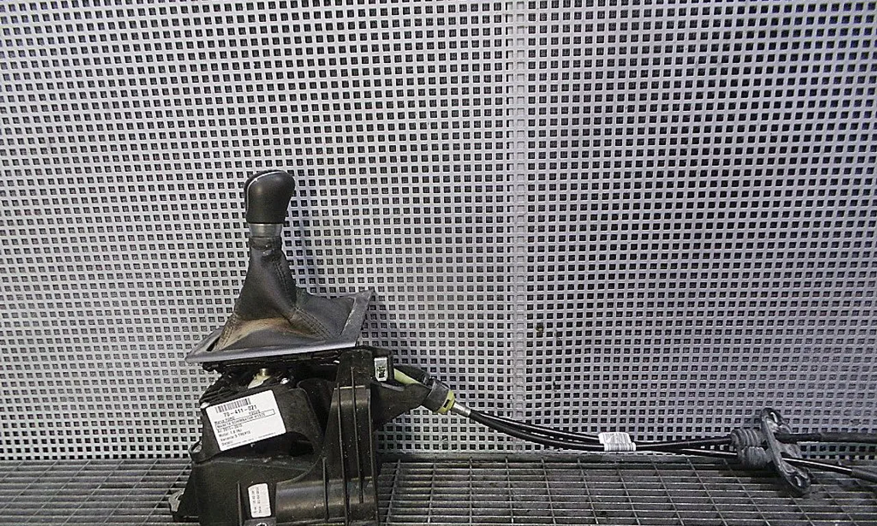 MANETA SCHIMBATOR VITEZE FORD FOCUS III 2010-2020