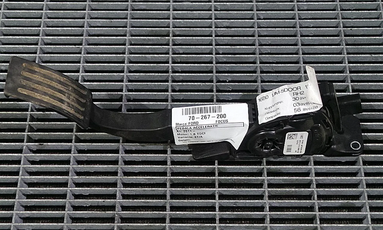 PEDALA ACCELERATIE FORD FOCUS III 2010-2020