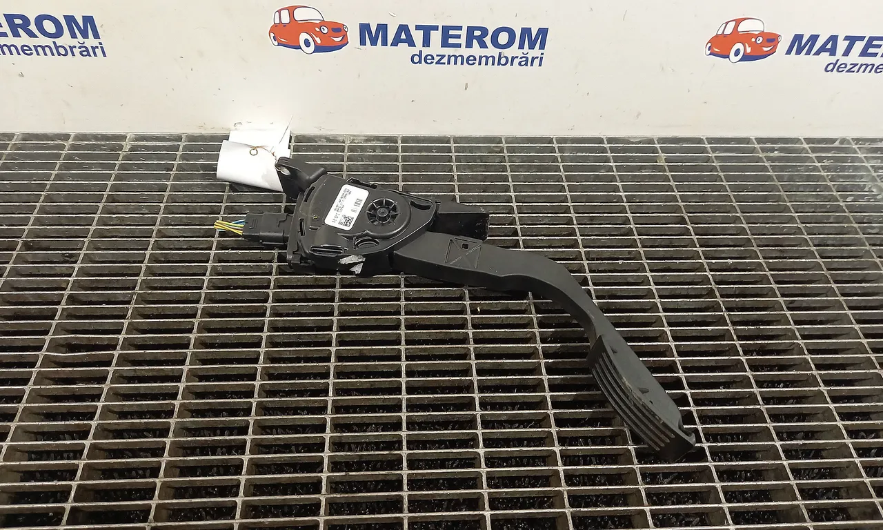 PEDALA ACCELERATIE FORD FOCUS III 2010-2020