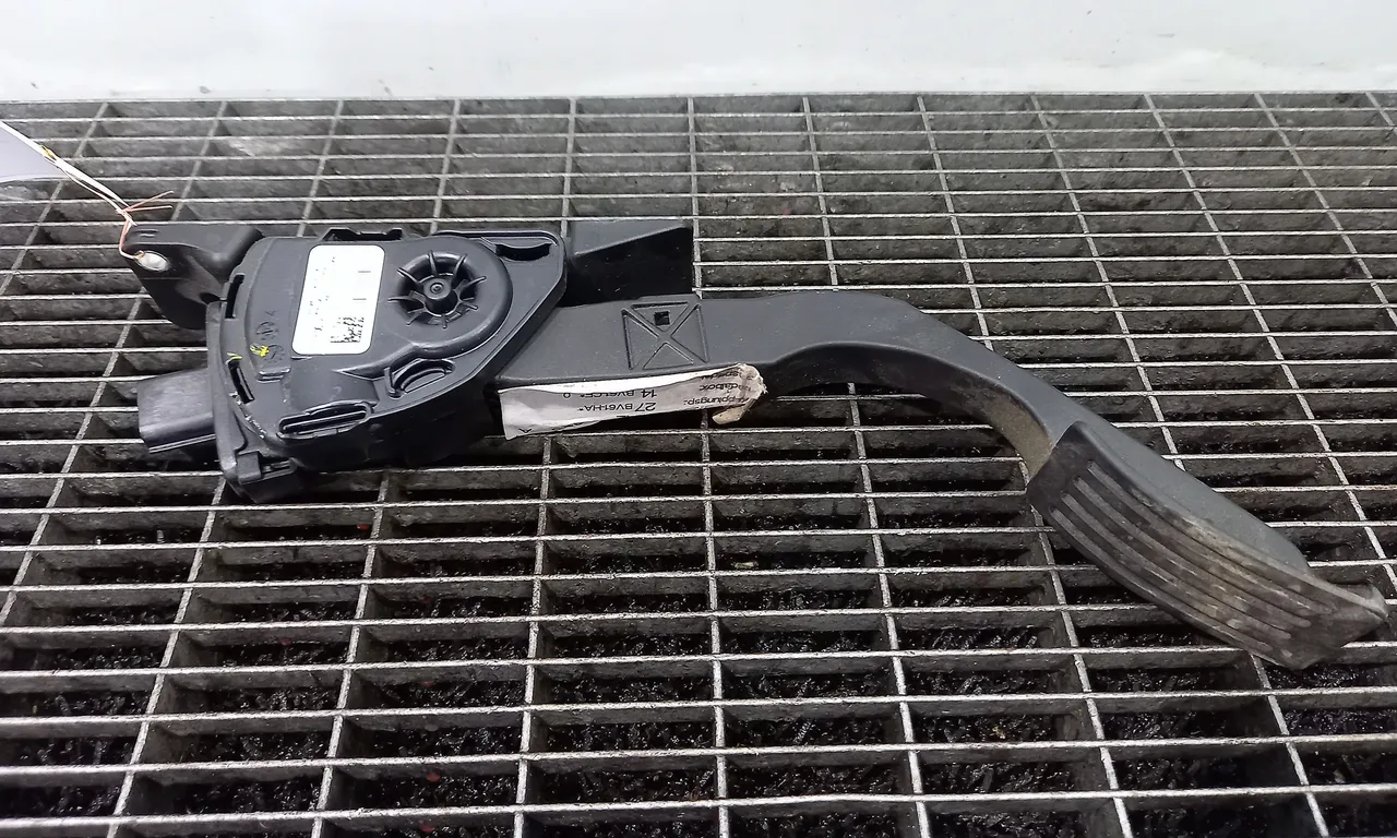PEDALA ACCELERATIE FORD FOCUS III 2010-2020