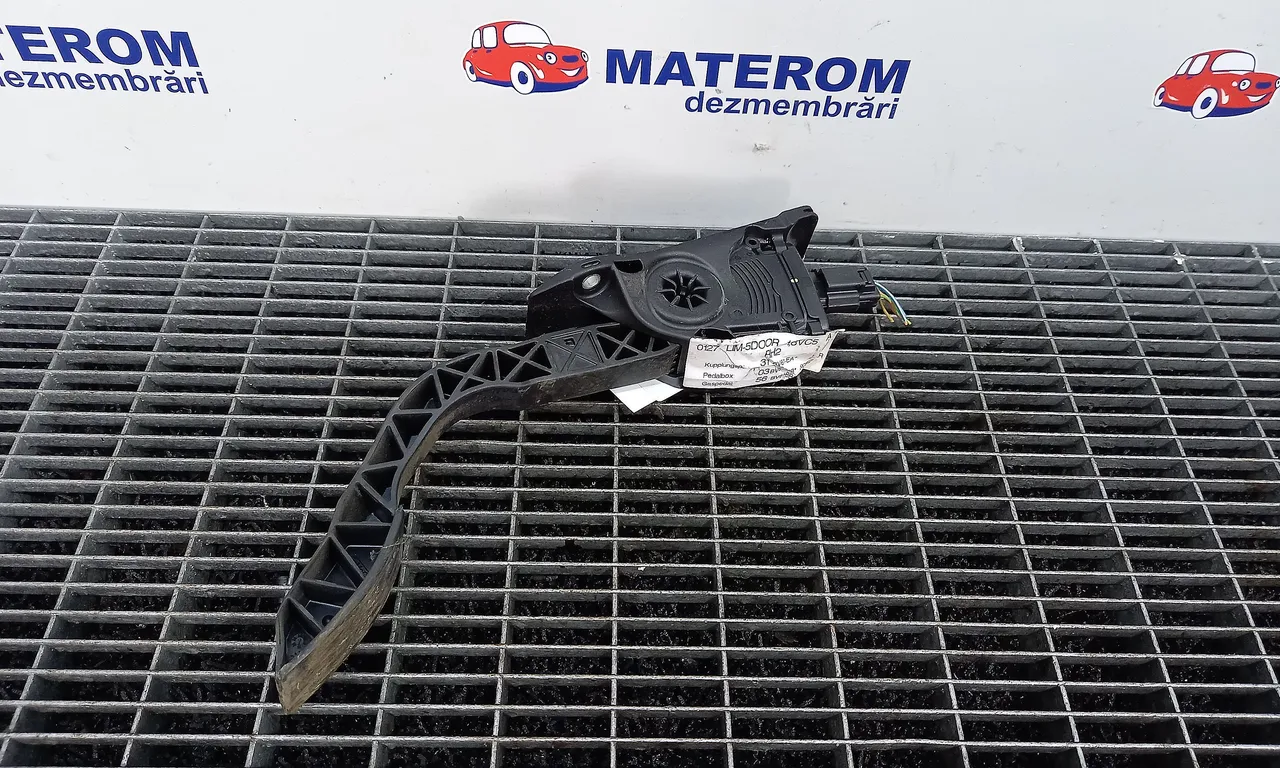 PEDALA ACCELERATIE FORD FOCUS III 2010-2020
