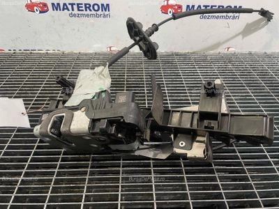 INCUIETOARE USA FATA DREAPTA FORD FOCUS IV 1.0 EcoBoost 2018-2020 oe 2792196, vedere frontata