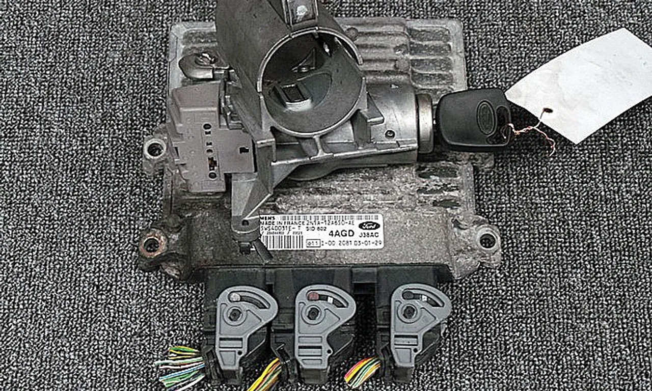 CALCULATOR MOTOR FORD FUSION 2002-2012